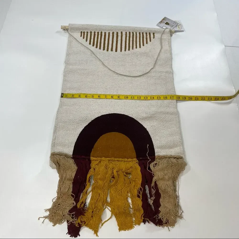 CONCEPTS IN TIME Waterfall Fringe Woven Tapestry In Multiple Colors